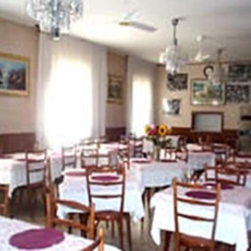 Hotel Rossini Rimini Buitenkant foto